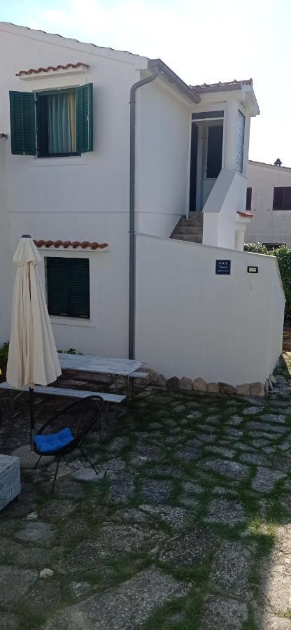 Apartment Silvija Vinišće Exteriér fotografie